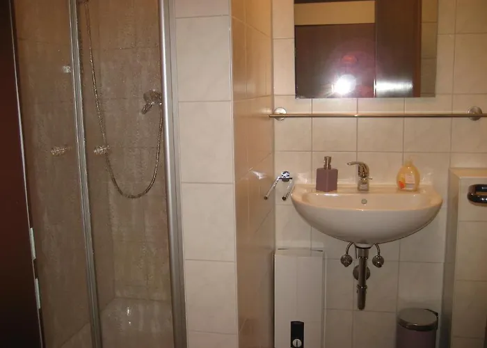 Πανσιόν Waldhotel Ziegelstadel Stadtbergen